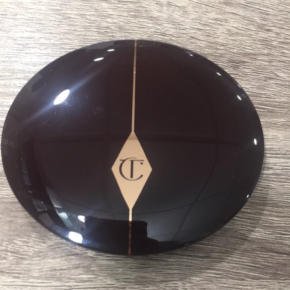 Charlotte Tilbury Blush in Pillow Talk